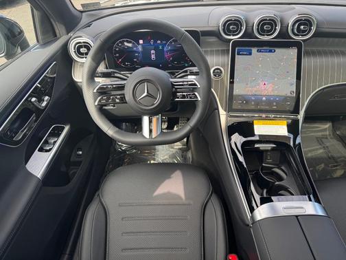 2025 Mercedes-Benz GLC 300 4MATIC Coupe
