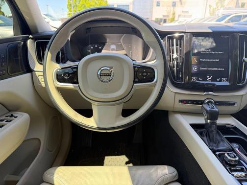 Denim Blue Metallic 2019 Volvo XC60 T5 Inscription