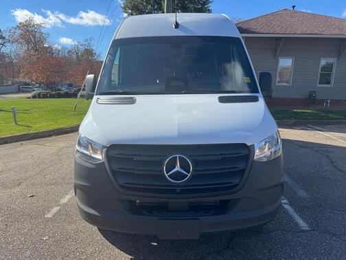 2026 Mercedes-Benz Sprinter 2500 High Roof