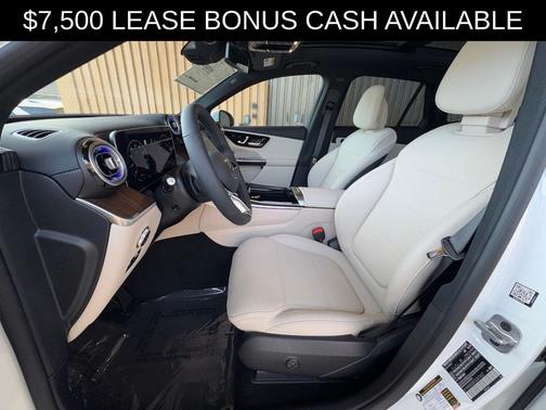2025 Mercedes-Benz GLC 350e Base 4MATIC
