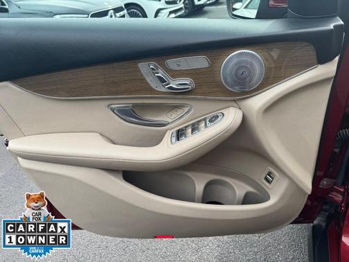 2018 Mercedes-Benz GLC 300 Base 4MATIC