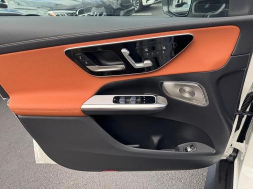 2025 Mercedes-Benz GLC 300 Base 4MATIC
