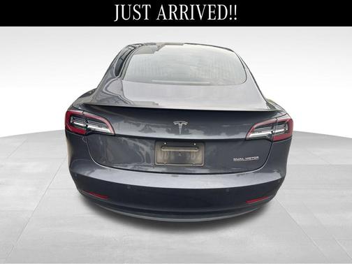 2019 Tesla Model 3 Performance