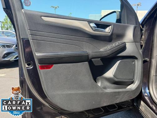 Blue Metallic 2021 Ford Escape SEL