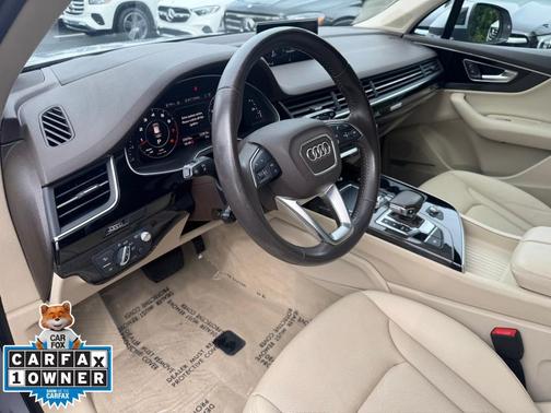 2019 Audi Q7 55 Prestige
