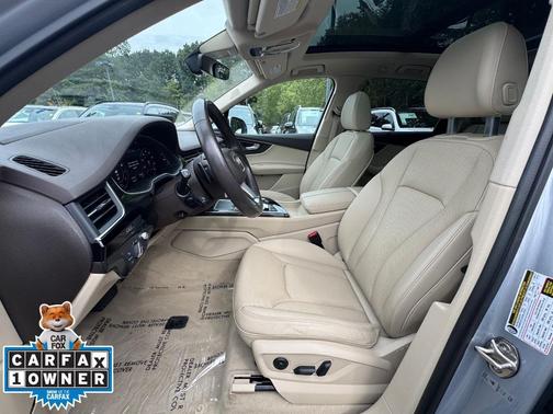 2019 Audi Q7 55 Prestige