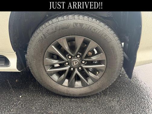 2023 Lexus GX 460 Base