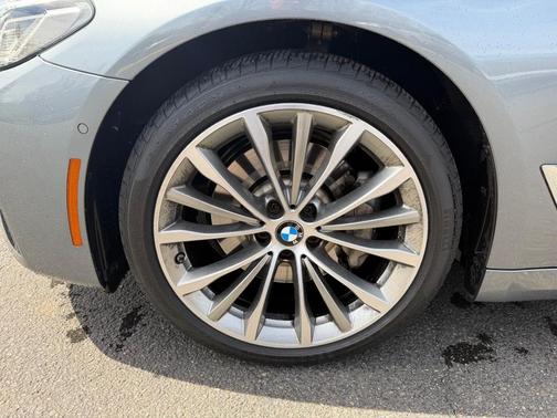 Bluestone Metallic 2021 BMW 530 i xDrive