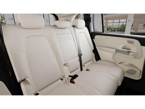 Polar White 2026 Mercedes-Benz GLB 250 Base 4MATIC