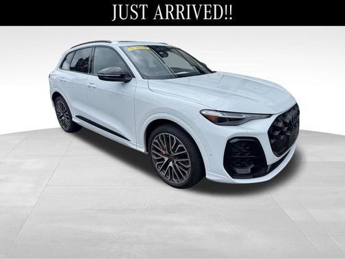 2025 Audi SQ5 3.0T quattro Premium