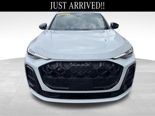 2025 Audi SQ5 3.0T quattro Premium