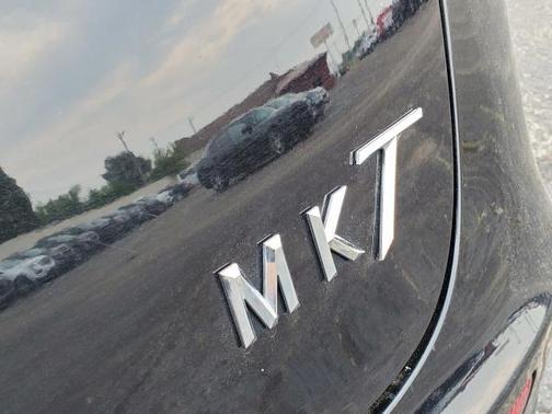 2019 Lincoln MKT Standard