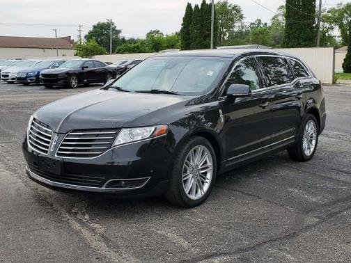 2019 Lincoln MKT Standard