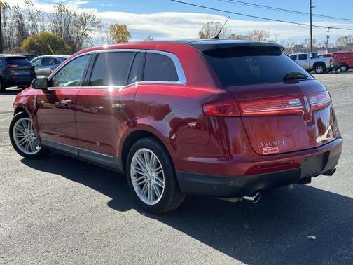 2014 Lincoln MKT EcoBoost