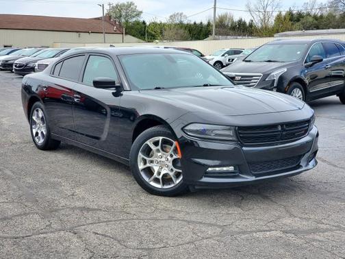 2016 Dodge Charger SXT