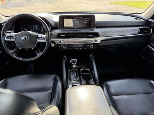 White 2020 Kia Telluride EX