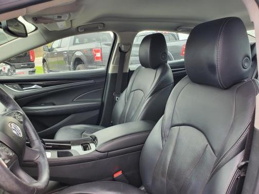 2017 Buick LaCrosse Premium