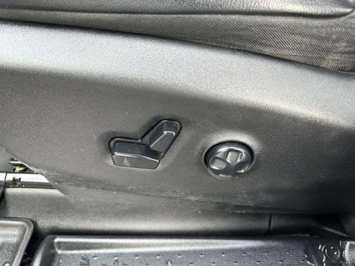 2020 Chrysler Pacifica Touring-L