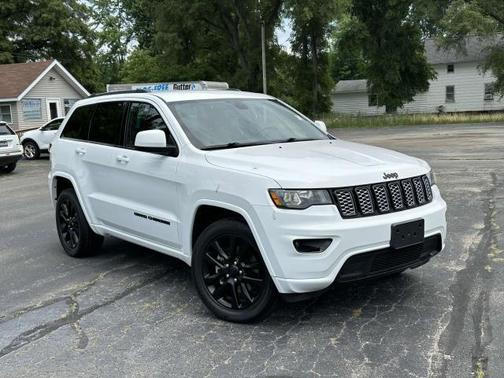 2021 Jeep Grand Cherokee Laredo