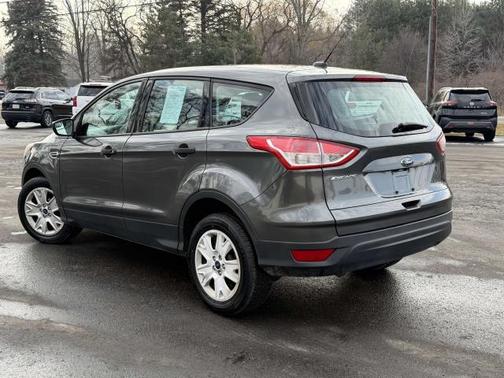 2016 Ford Escape S