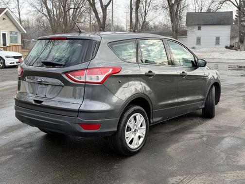 2016 Ford Escape S