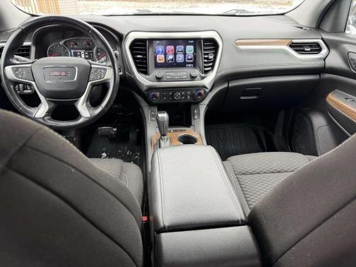 2018 GMC Acadia SLE-2