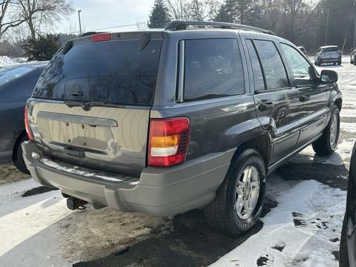 2002 Jeep Grand Cherokee Laredo