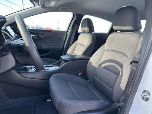 2022 Chevrolet Malibu 1FL