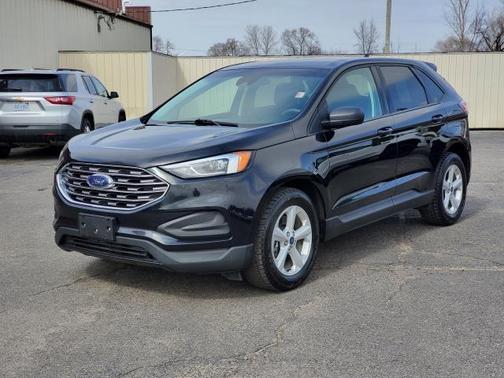 2020 Ford Edge SE