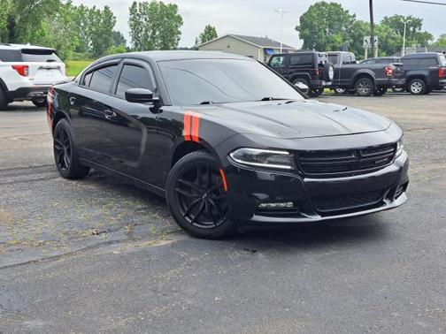 2016 Dodge Charger SXT