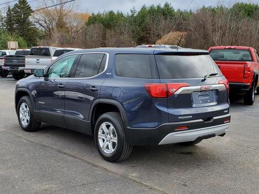 2019 GMC Acadia SLE-1