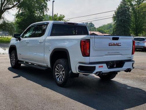 2019 GMC Sierra 1500 AT4