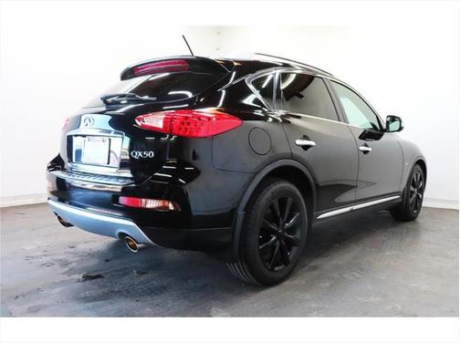 2017 INFINITI QX50 Base