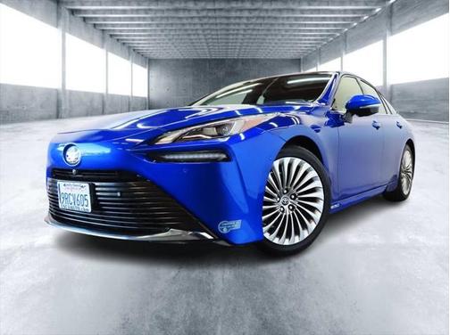 2021 Toyota Mirai Base