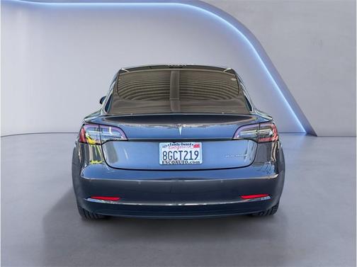 Gray 2018 Tesla Model 3 Long Range