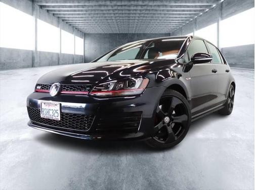 2016 Volkswagen Golf GTI 2.0T SE 4-Door