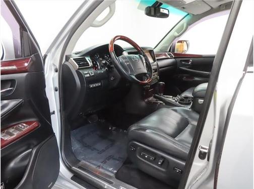 2013 Lexus LX 570 Base