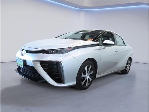 2017 Toyota Mirai Base