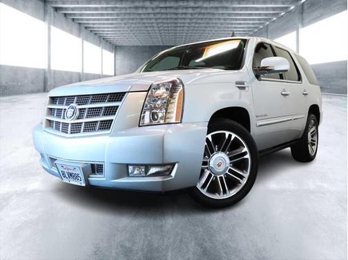 2014 Cadillac Escalade Premium