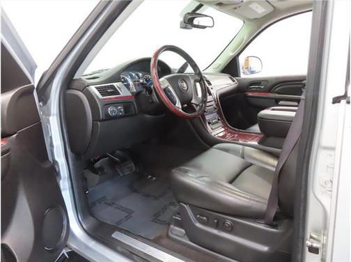 2014 Cadillac Escalade Premium