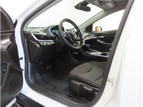 2018 Chevrolet Volt LT
