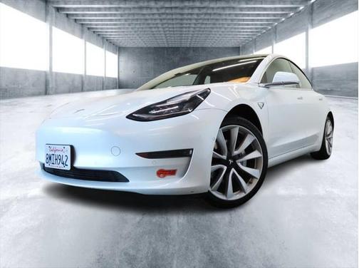 2019 Tesla Model 3 Standard Range Plus