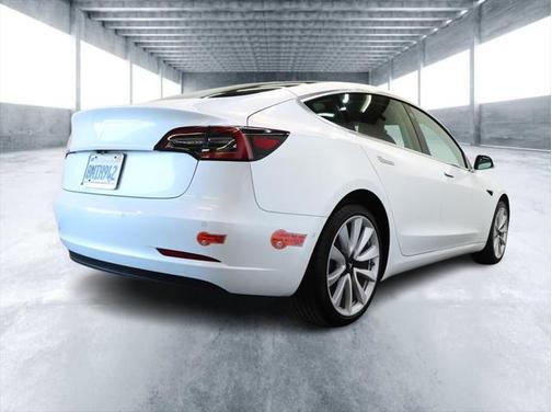 2019 Tesla Model 3 Standard Range Plus