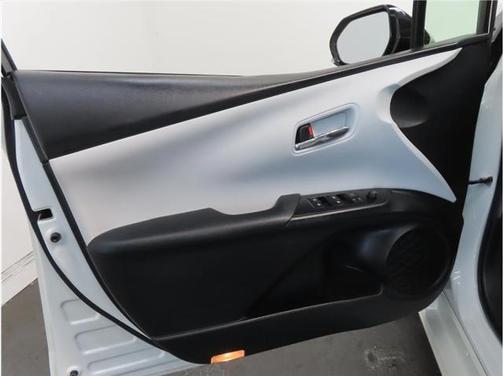 2017 Toyota Prius Prime Plus