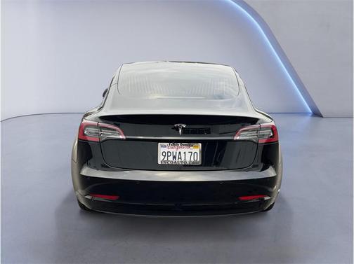 2020 Tesla Model 3 Standard Range