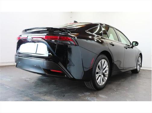 2021 Toyota Mirai Base