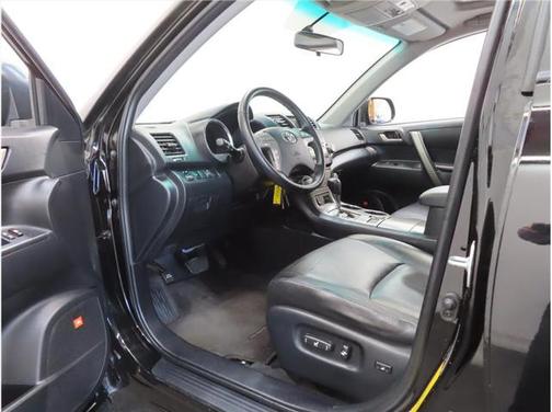 2008 Toyota Highlander Sport