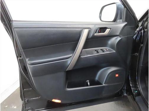 2008 Toyota Highlander Sport