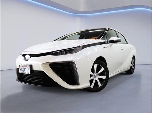 2017 Toyota Mirai Base