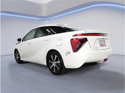 2017 Toyota Mirai Base